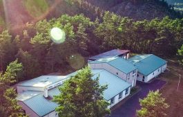 Bienvenue dans la demeure du c&eacute;l&egrave;bre sorcier